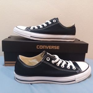 NIB Converse Chuck Taylor All Star Low Top